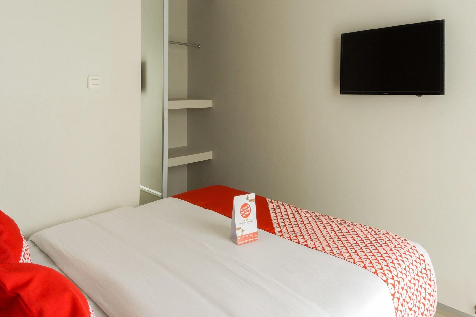 Oyo 367 Ridha Residence Bandung Buitenkant foto