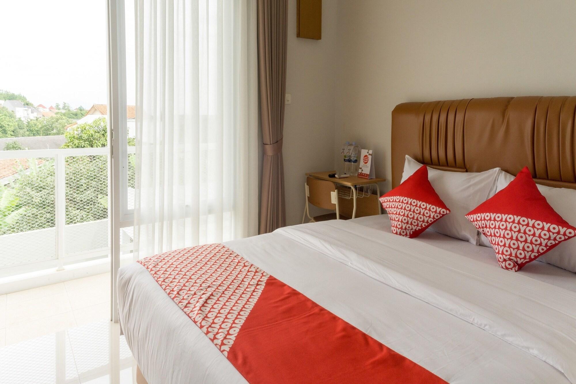 Oyo 367 Ridha Residence Bandung Buitenkant foto
