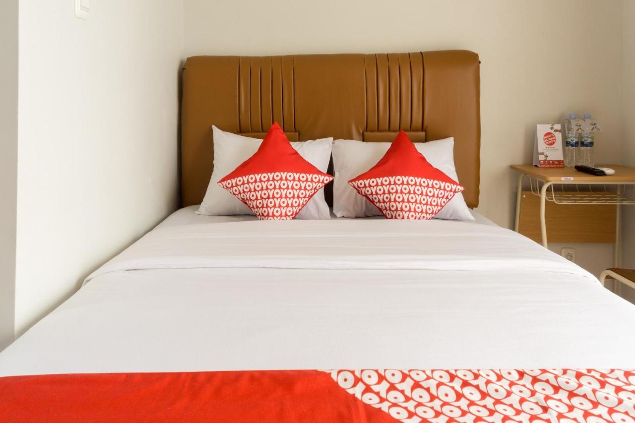 Oyo 367 Ridha Residence Bandung Buitenkant foto