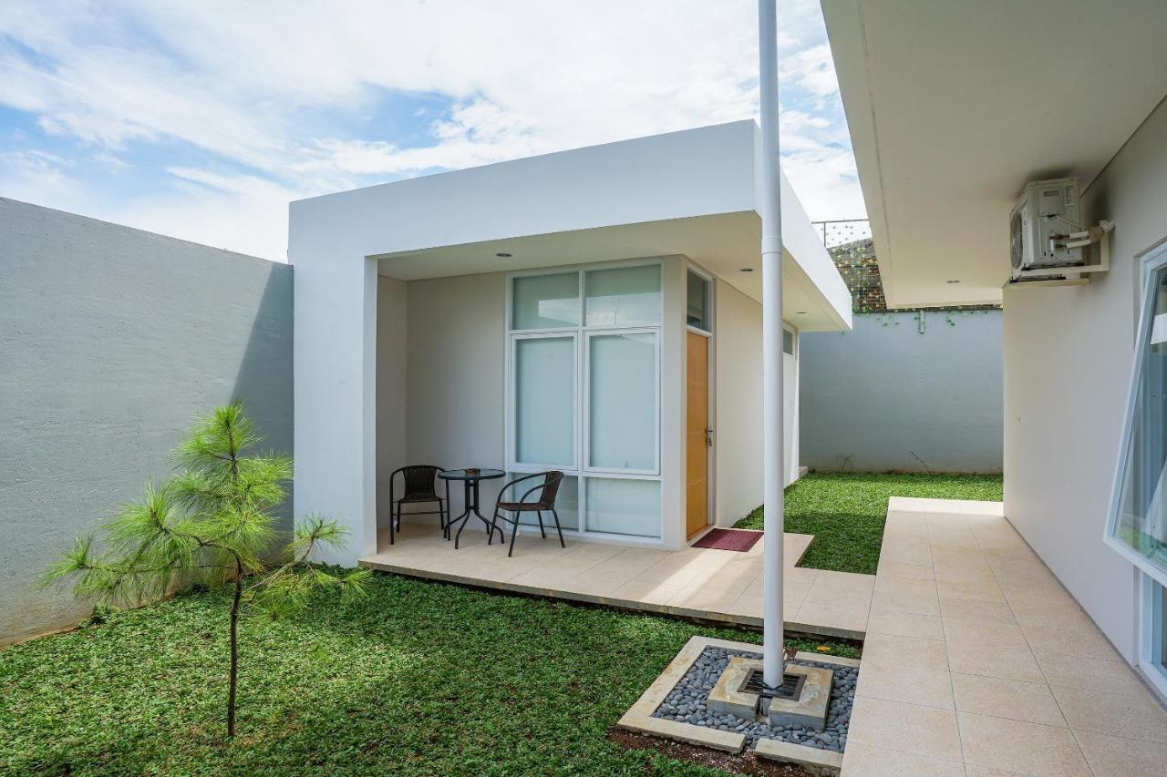 Oyo 367 Ridha Residence Bandung Buitenkant foto