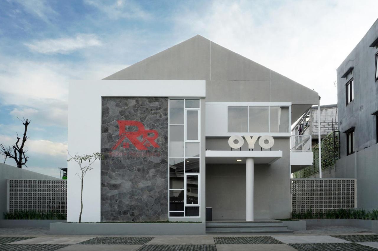 Oyo 367 Ridha Residence Bandung Buitenkant foto